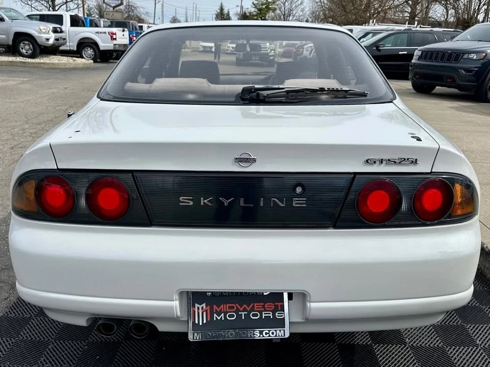 1994 Nissan Skyline - Image 5 of 19