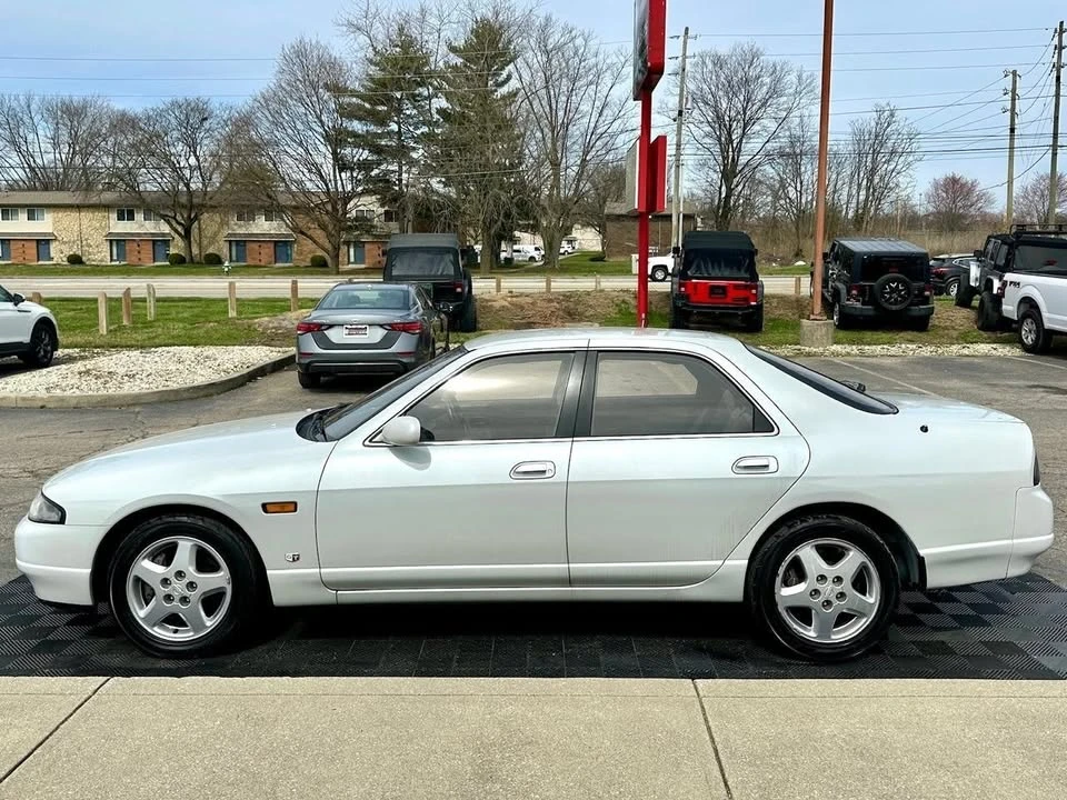 1994 Nissan Skyline - Image 15 of 19