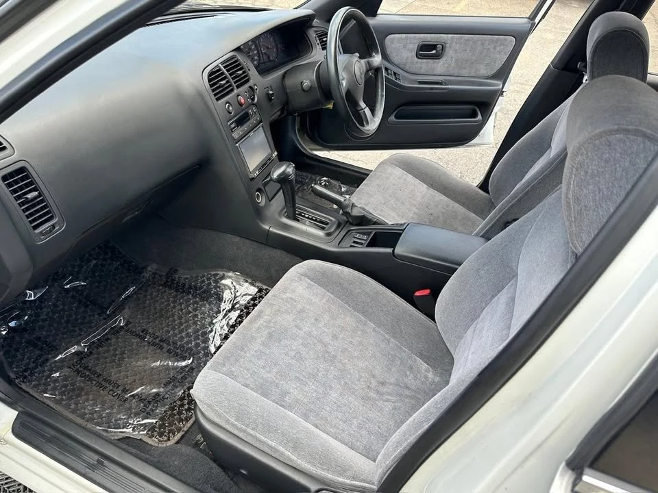 1994 Nissan Skyline - Image 17 of 19