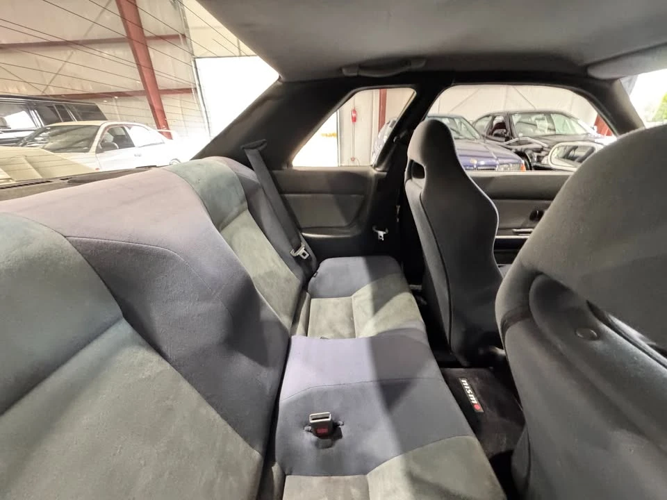 1994 Nissan Skyline - Image 15 of 20