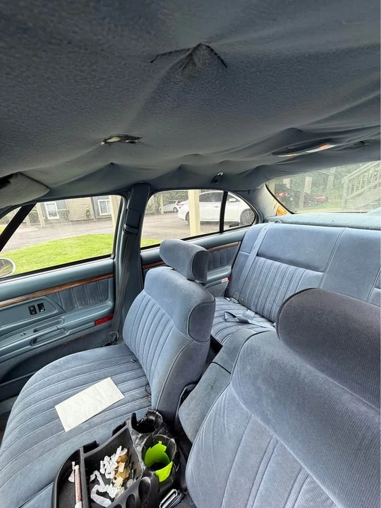 1994 Oldsmobile 88 - Image 12 of 14