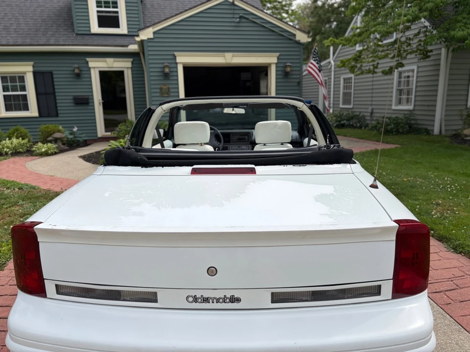 1994 Oldsmobile Cutlass Ciera - Image 14 of 19