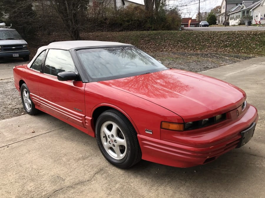 1994 Oldsmobile Cutlass Ciera - Image 5 of 11