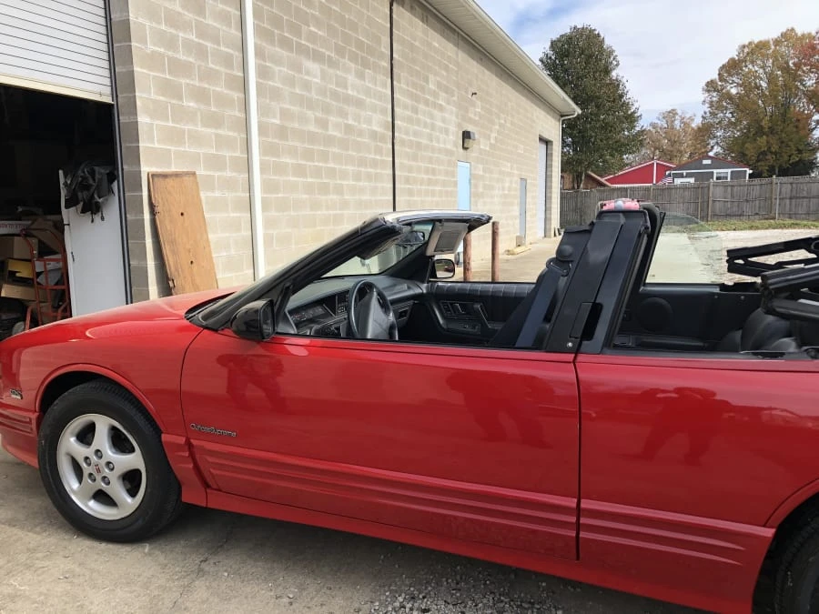 1994 Oldsmobile Cutlass Ciera - Image 9 of 11