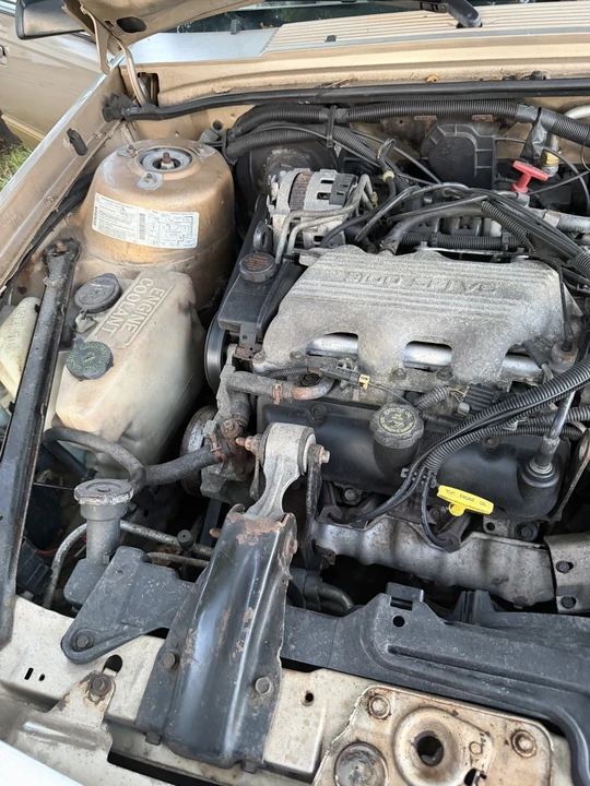 1994 Oldsmobile Cutlass Ciera - Image 18 of 21