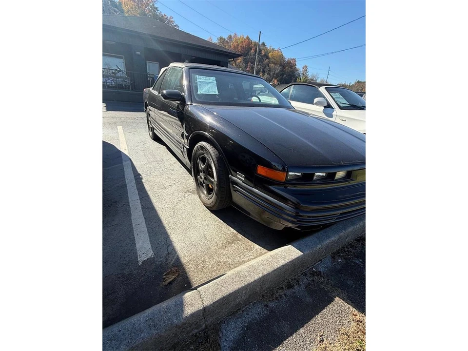 1994 Oldsmobile Cutlass Supreme - Image 2 of 7