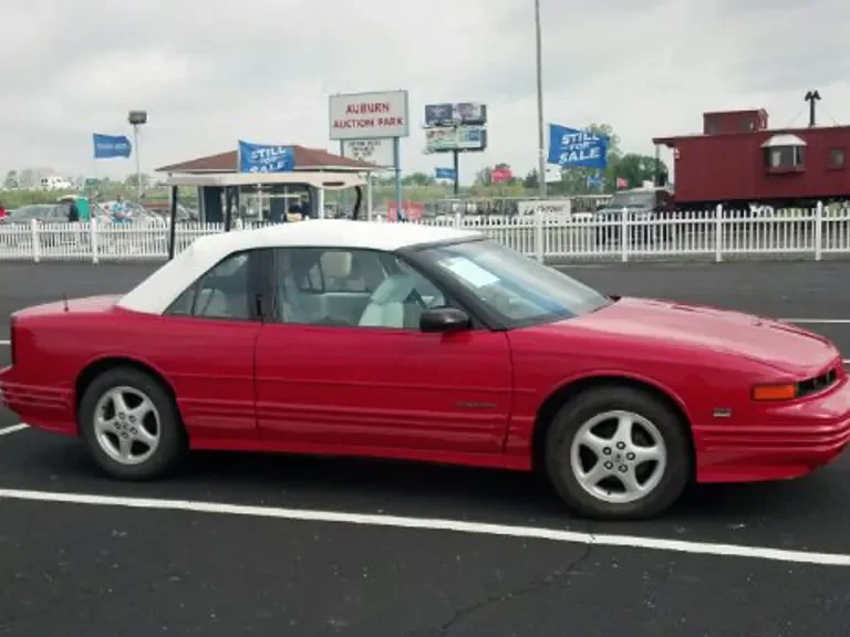 1994 Oldsmobile Cutlass Supreme - Image 2 of 2