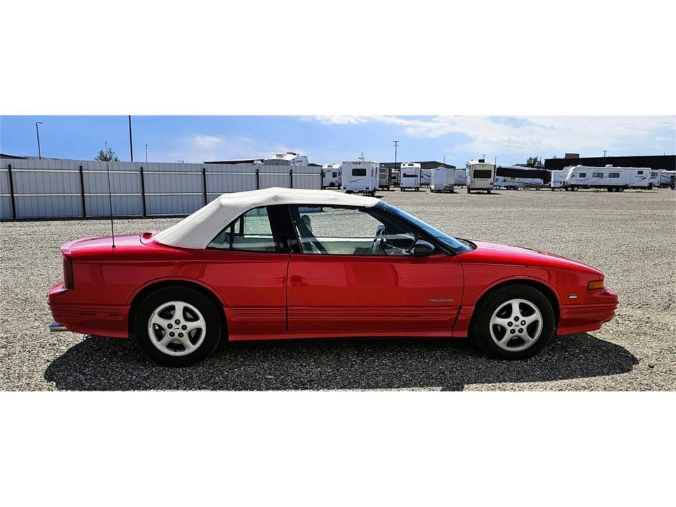 1994 Oldsmobile Cutlass Supreme - Image 6 of 31