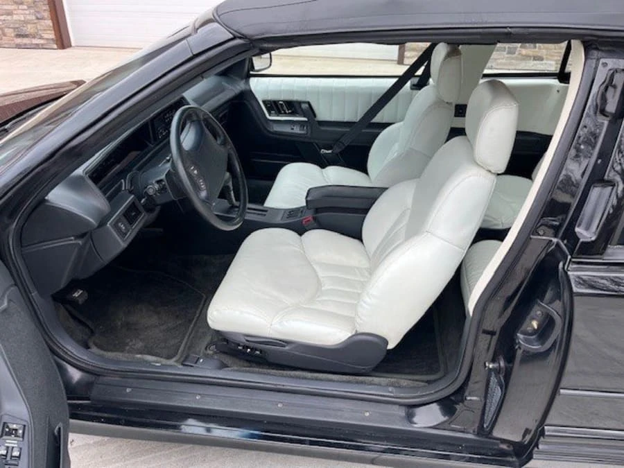 1994 Oldsmobile Cutlass Supreme - Image 14 of 17