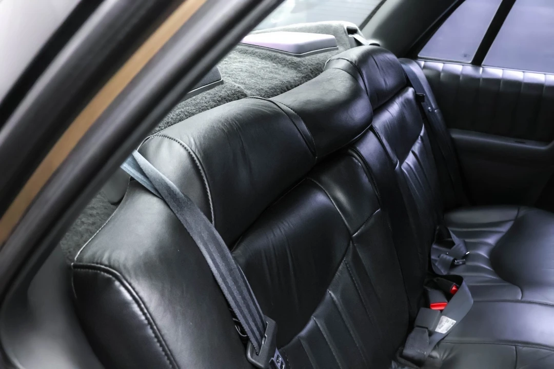 1994 Oldsmobile Cutlass Supreme - Image 18 of 28