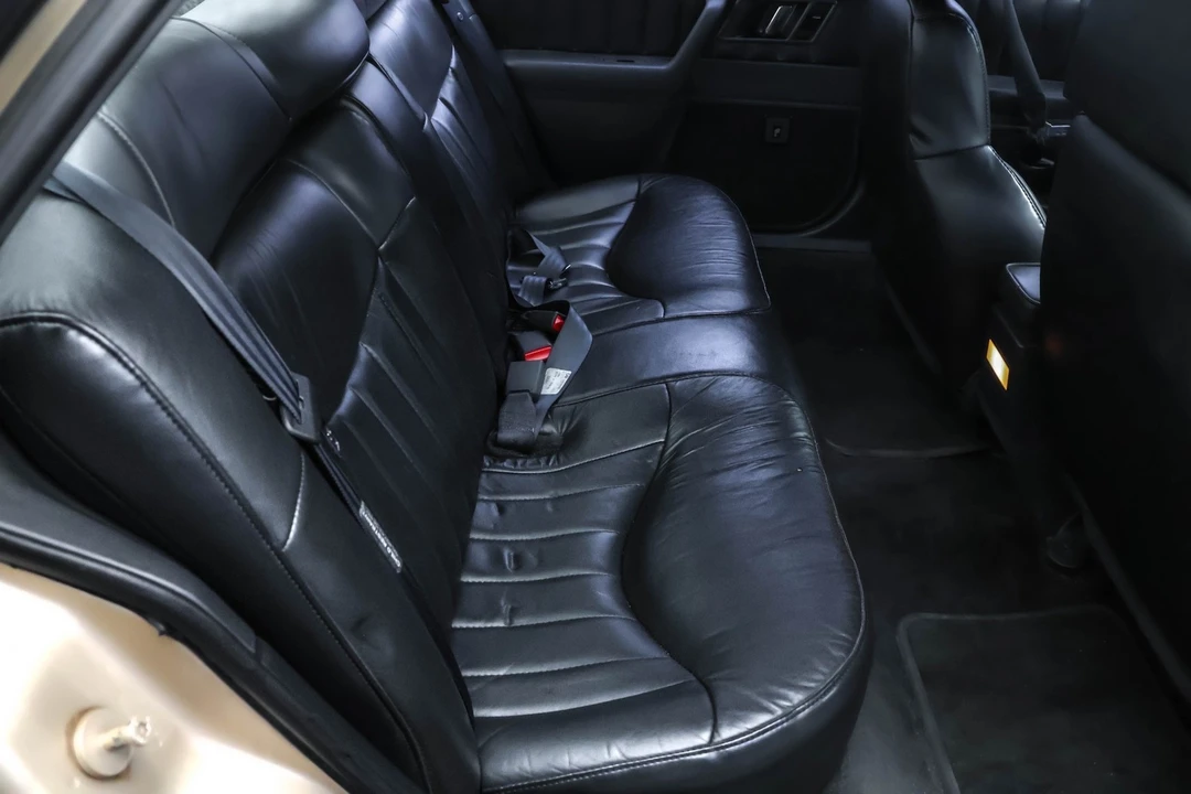 1994 Oldsmobile Cutlass Supreme - Image 17 of 28