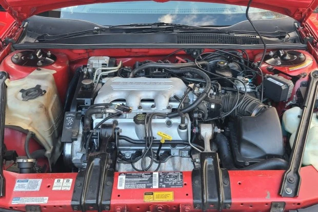 1994 Oldsmobile Cutlass Supreme - Image 6 of 8