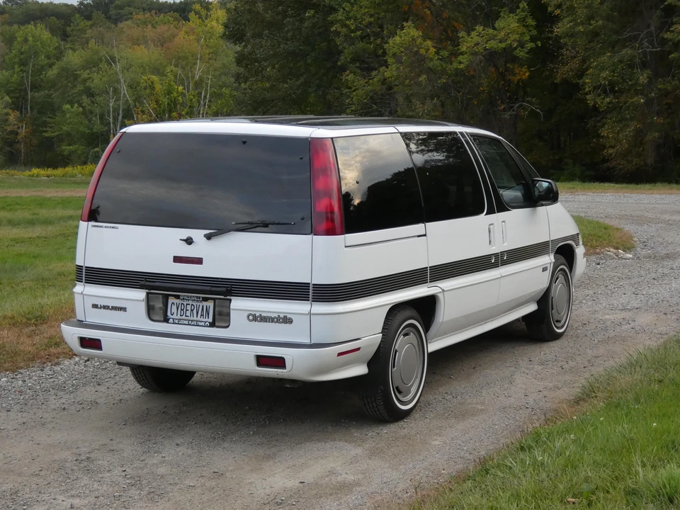 1994 Oldsmobile Silhouette - Image 25 of 31
