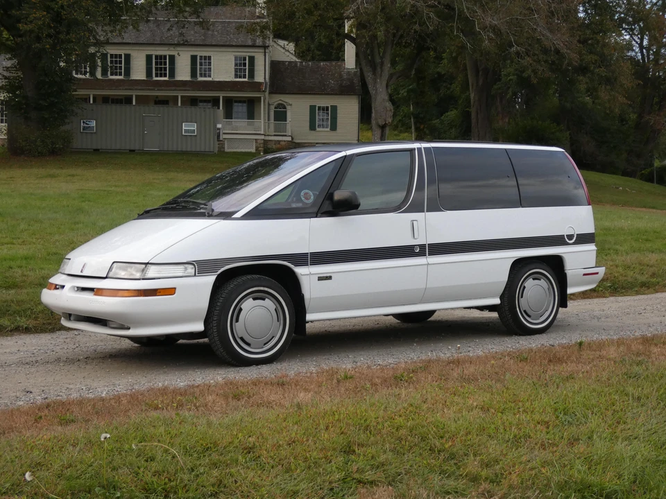 1994 Oldsmobile Silhouette - Image 11 of 31