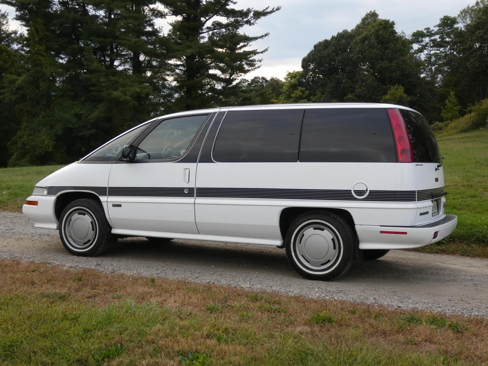 1994 Oldsmobile Silhouette - Image 16 of 31