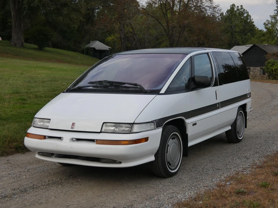 1994 Oldsmobile Silhouette - Image 7 of 31