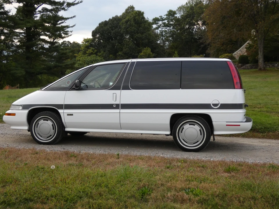 1994 Oldsmobile Silhouette - Image 15 of 31