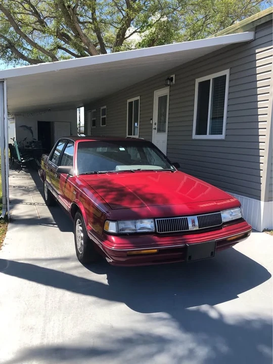 1994 Oldsmobile Cutlass Ciera - Image 2 of 14