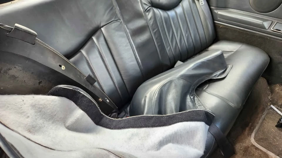 1994 Oldsmobile Cutlass Supreme - Image 2 of 16
