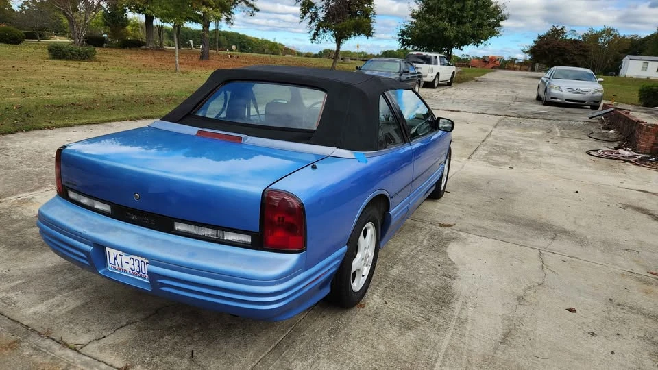 1994 Oldsmobile Cutlass Supreme - Image 3 of 16