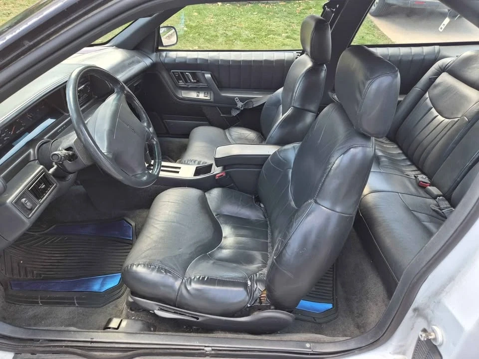 1994 Oldsmobile Cutlass Supreme - Image 5 of 11