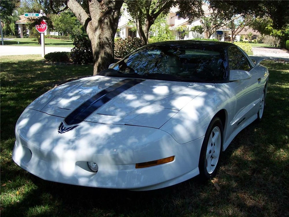 1994 Pontiac Firebird Trans Am 4th Gen - Image 2 of 5