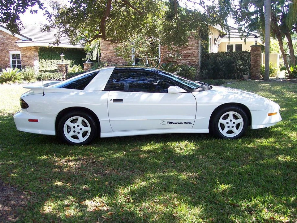 1994 Pontiac Firebird Trans Am 4th Gen - Image 5 of 5