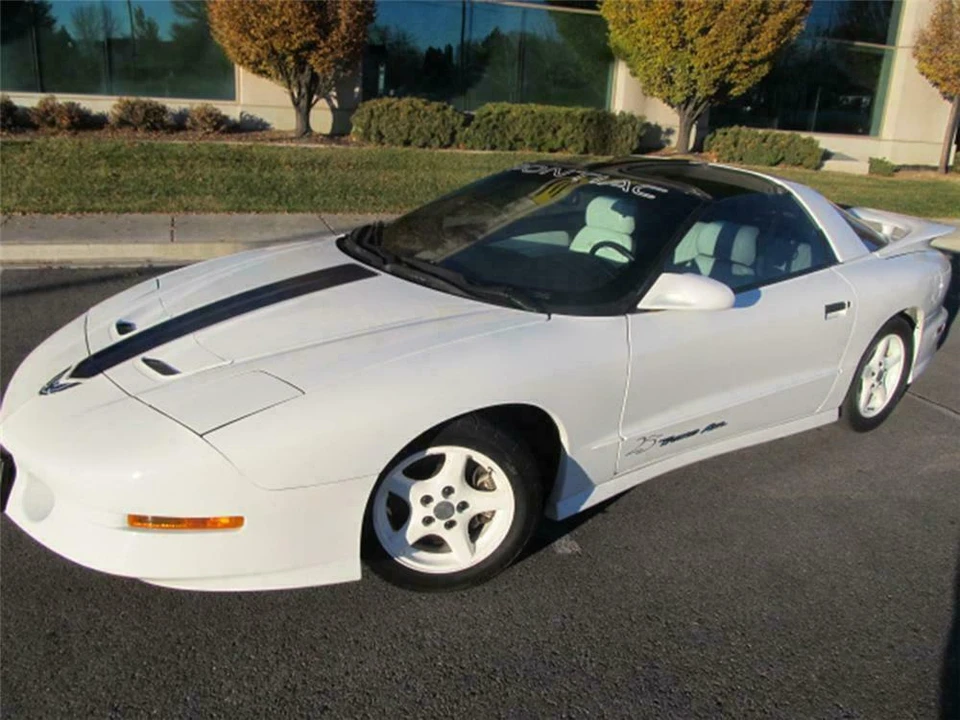 1994 Pontiac Firebird Trans Am 4th Gen - Image 2 of 3