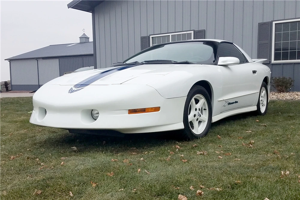 1994 Pontiac Firebird Trans Am 4th Gen - Image 2 of 5