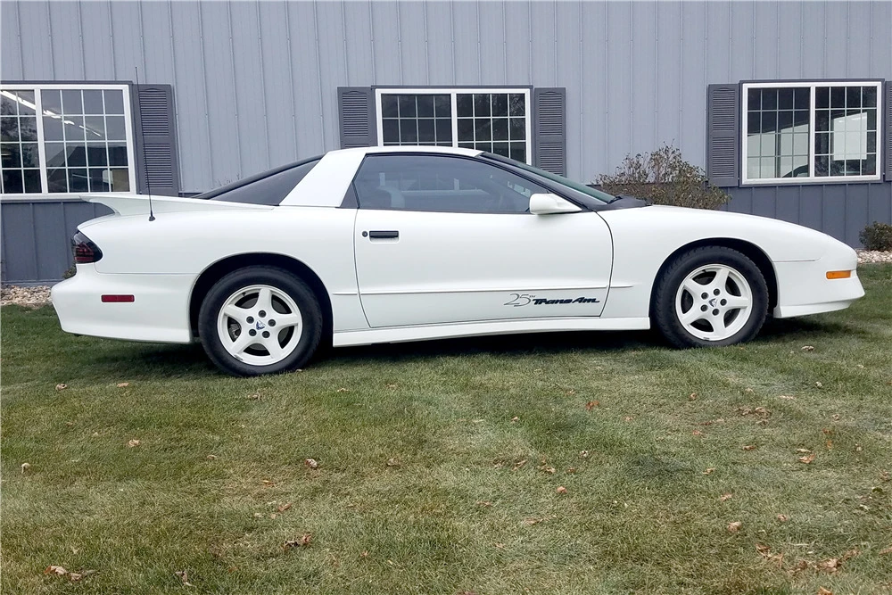 1994 Pontiac Firebird Trans Am 4th Gen - Image 5 of 5