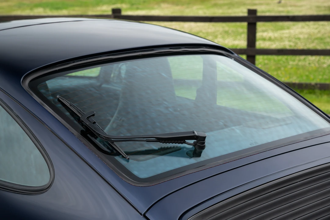 1994 Porsche 993 Carrera - Image 25 of 31