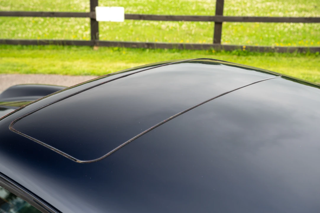 1994 Porsche 993 Carrera - Image 26 of 31