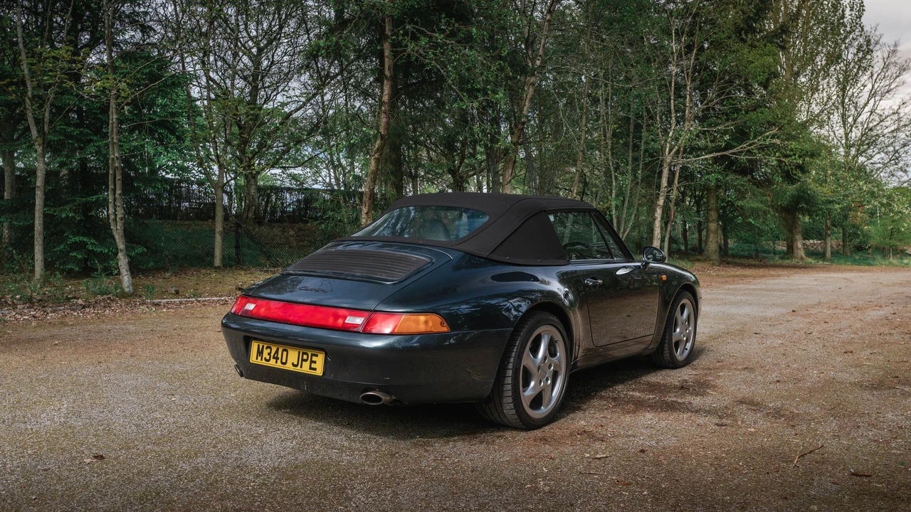 1994 Porsche 993 Carrera - Image 15 of 31