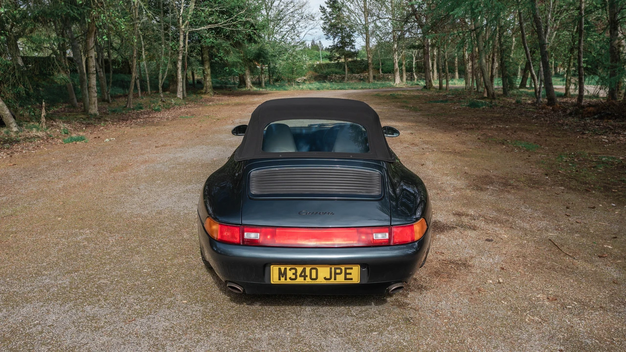 1994 Porsche 993 Carrera - Image 24 of 31