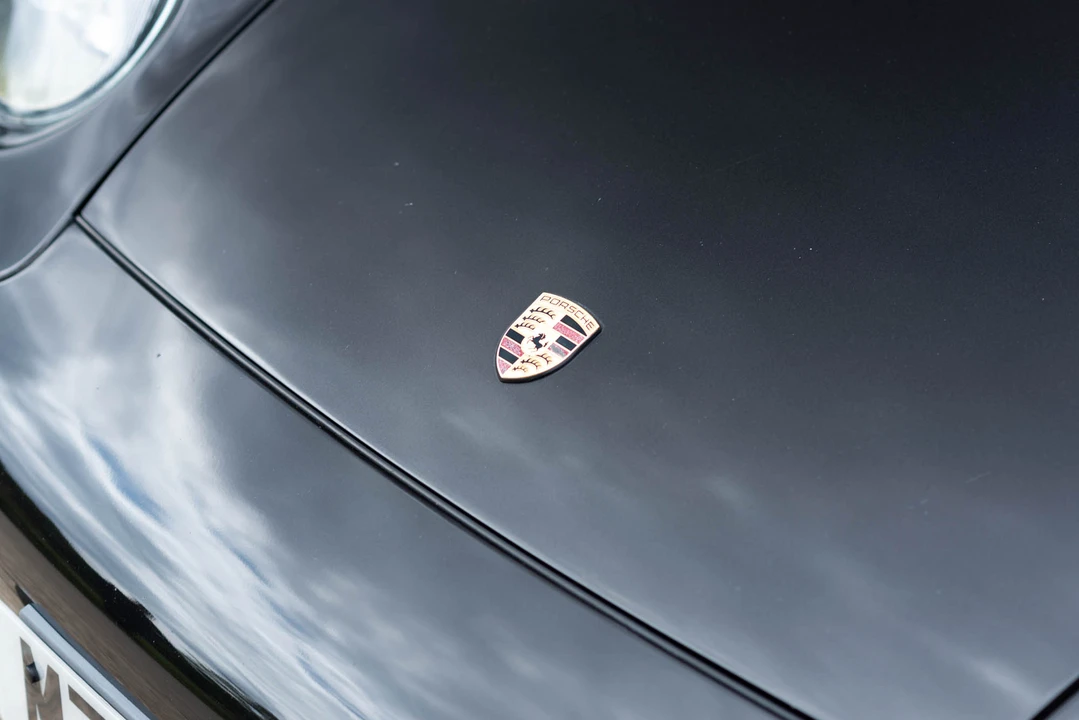 1994 Porsche 993 Carrera - Image 9 of 31