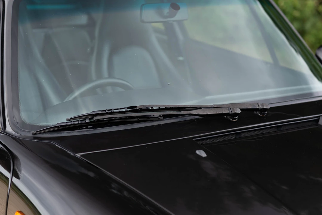 1994 Porsche 993 Carrera - Image 13 of 31