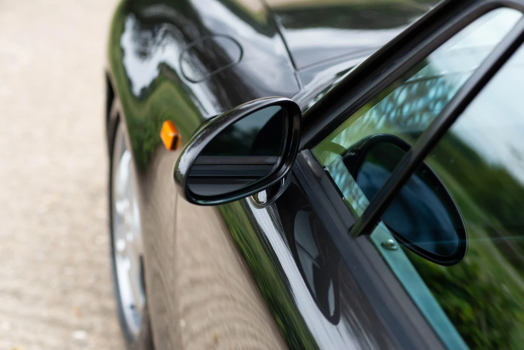 1994 Porsche 993 Carrera - Image 18 of 31