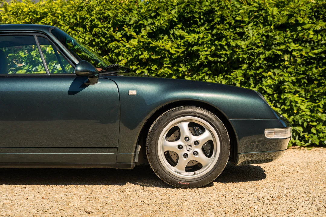 1994 Porsche 993 Carrera - Image 27 of 31