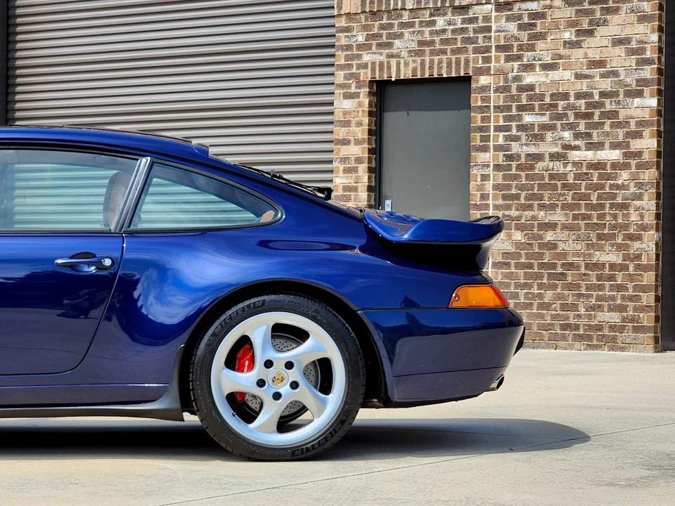 1994 Porsche 964 Carrera - Image 10 of 31