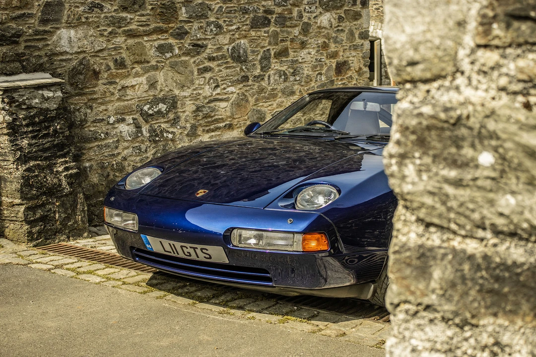 1994 Porsche 928 GTS - Image 16 of 31