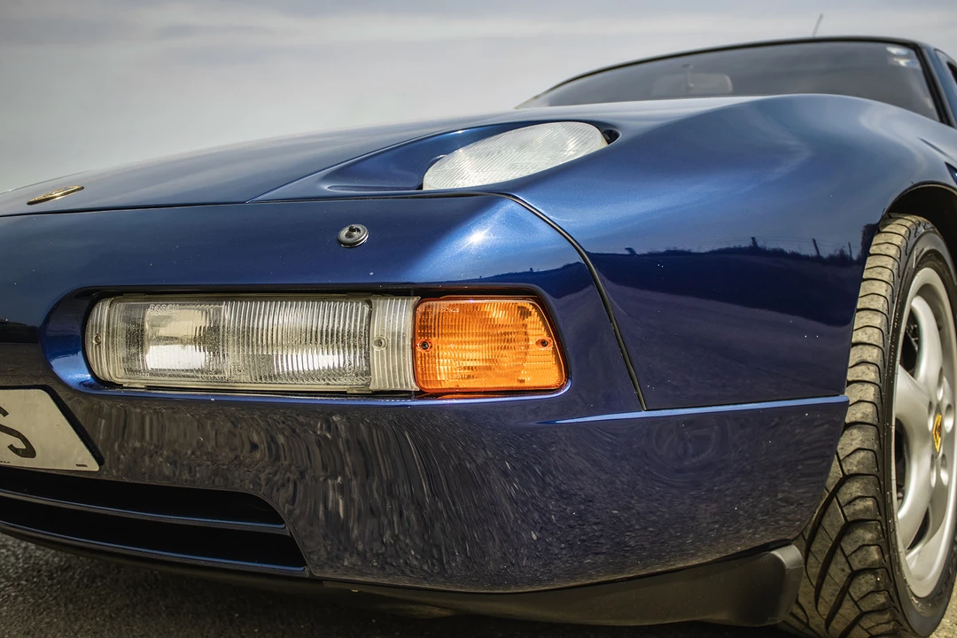 1994 Porsche 928 GTS - Image 23 of 31