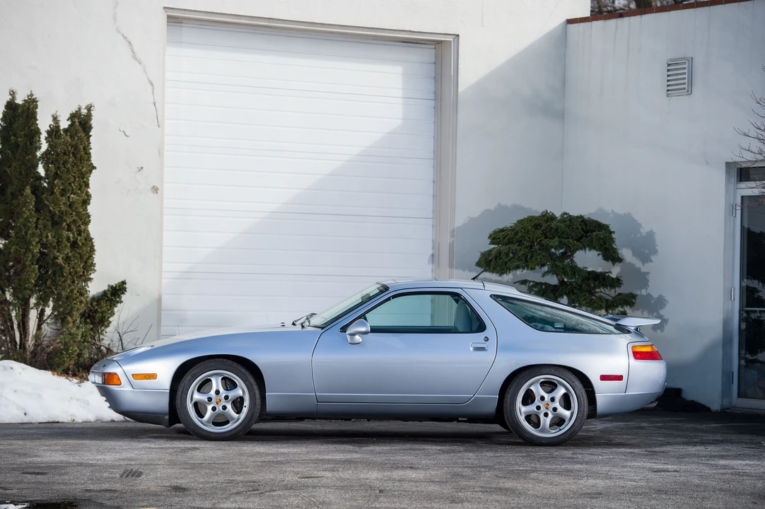 1994 Porsche 928 GTS - Image 2 of 31