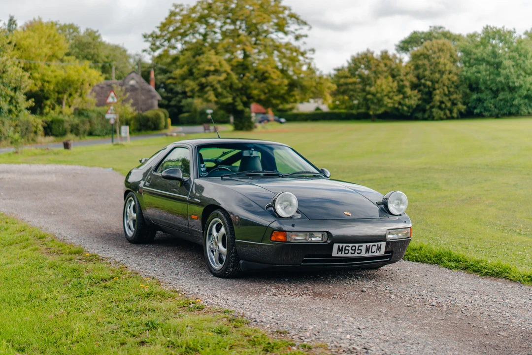 1994 Porsche 928 GTS - Image 17 of 31