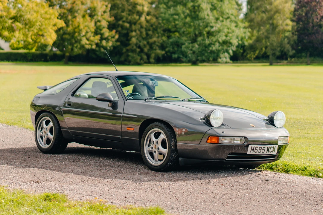 1994 Porsche 928 GTS - Image 2 of 31