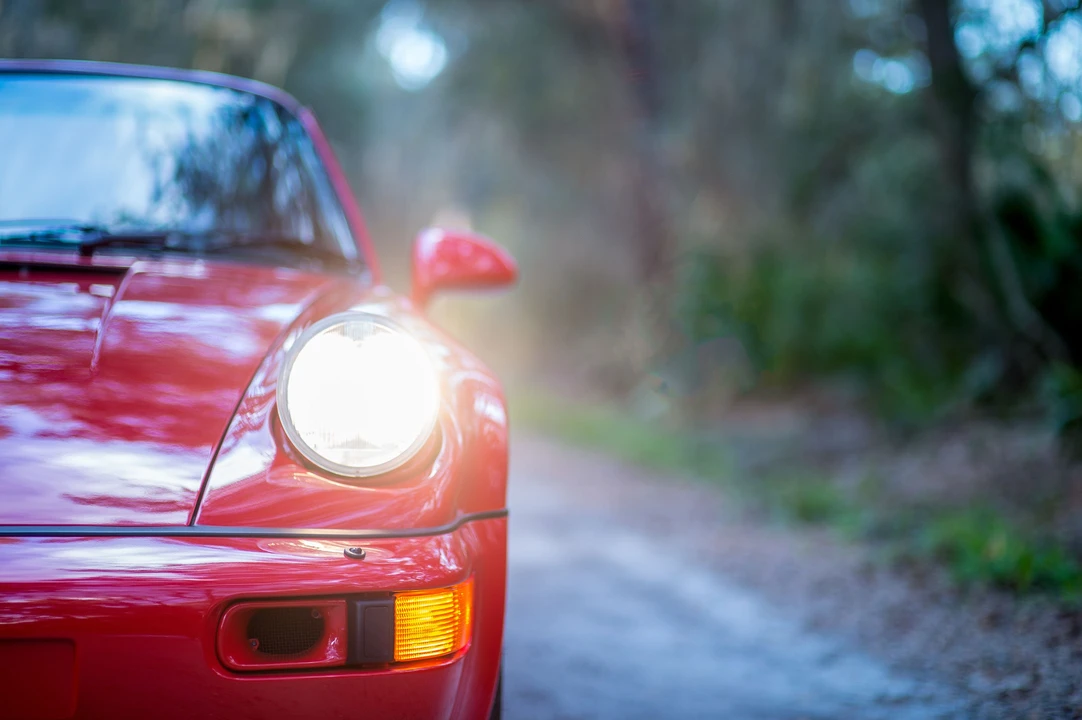 1994 Porsche 964 Turbo - Image 8 of 31