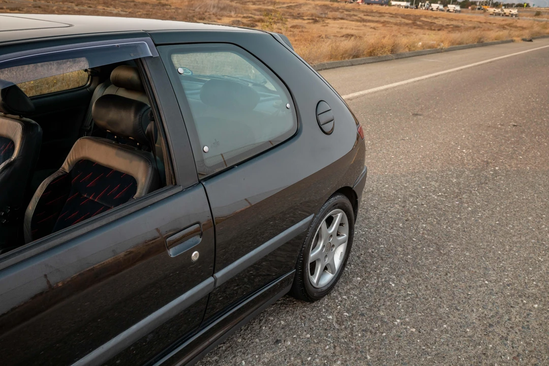 1994 Peugeot - Image 28 of 31