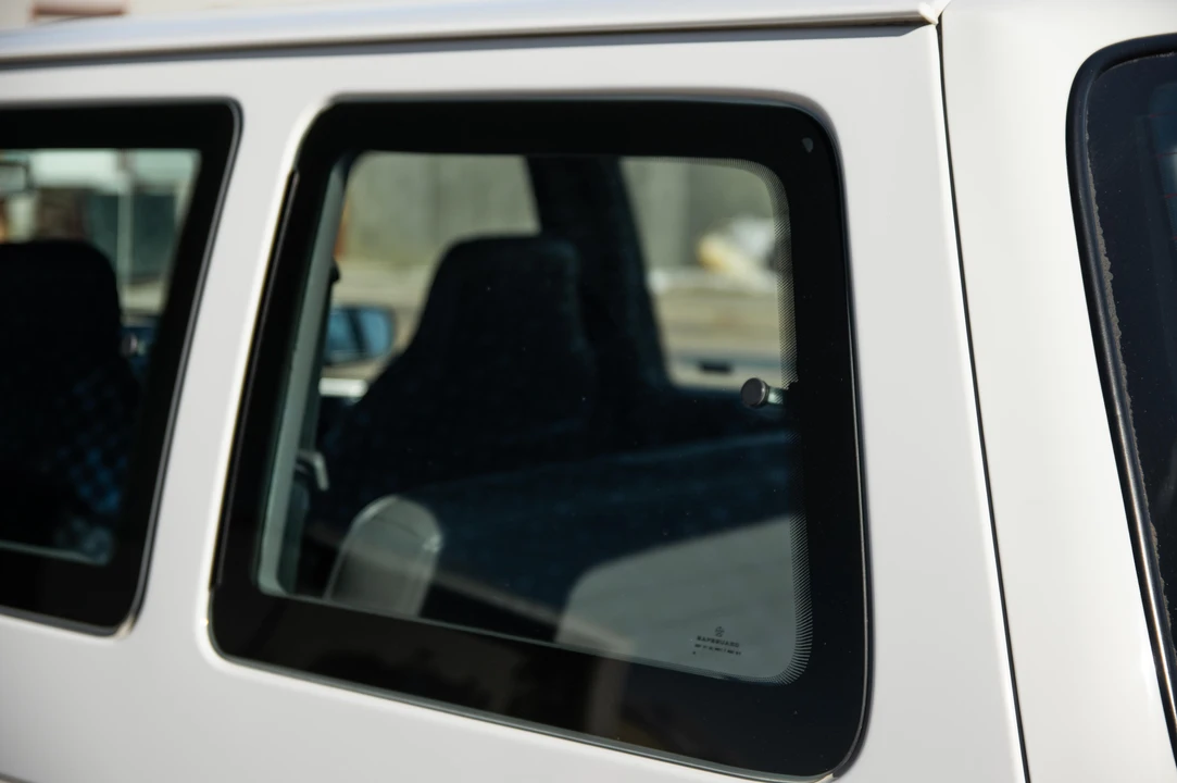 1994 Plymouth Voyager & Grand Voyager - Image 27 of 31