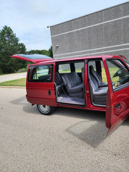 1994 Plymouth Voyager & Grand Voyager - Image 23 of 31