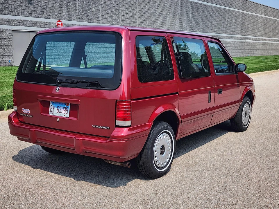 1994 Plymouth Voyager & Grand Voyager - Image 7 of 31
