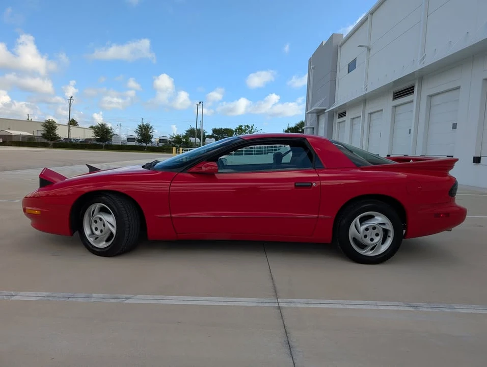 1994 Pontiac Firebird 4th Gen - Image 8 of 20